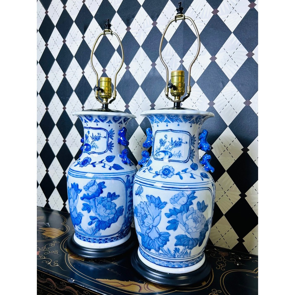 Chinoiserie Blue White Porcelain Lamp Pair Foo Dog Handles 26in - Picture 7 of 17